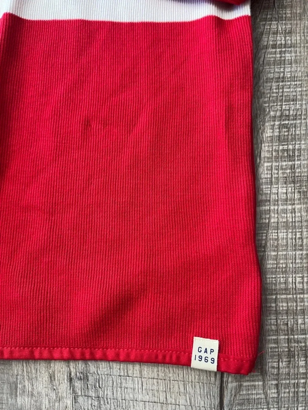 GAP NWT Red Half-Zip Sweater Red White  Blue Stripes, Boys Sz M